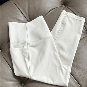 Athleta Salutation Stash Cream Capri Leggings XL